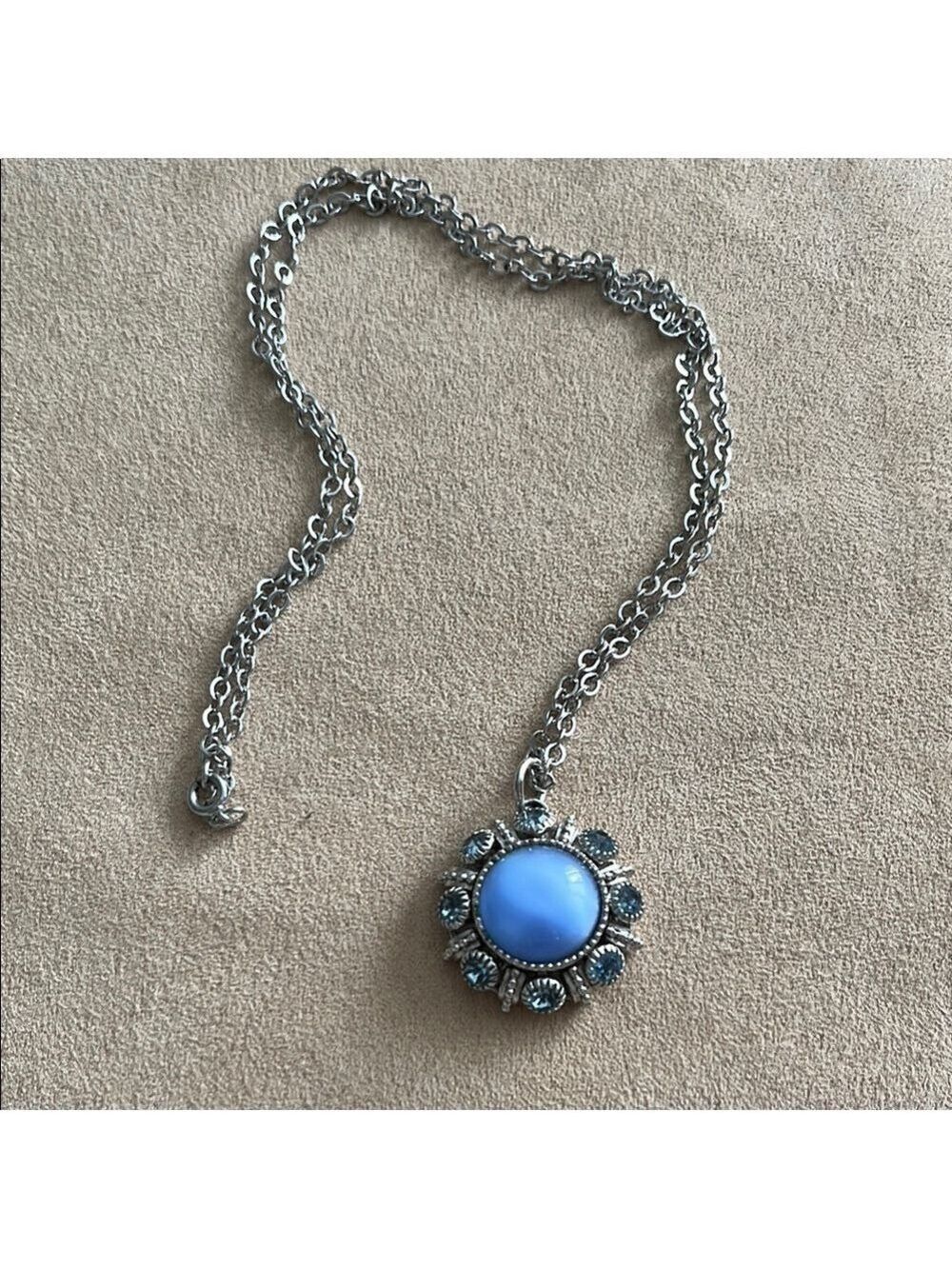 Vintage Elegant Blue Moonstone Silver Necklace